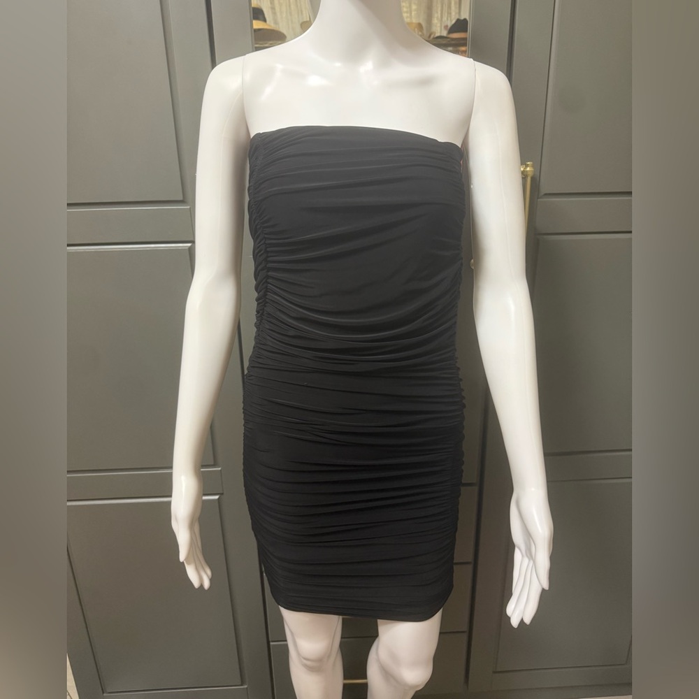 Naked Wardrobe NWT Strapless Ruched Tube Midi Dress